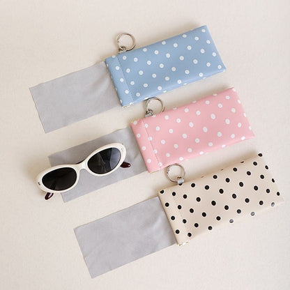 Portable Snap-Closure Glasses Pouch